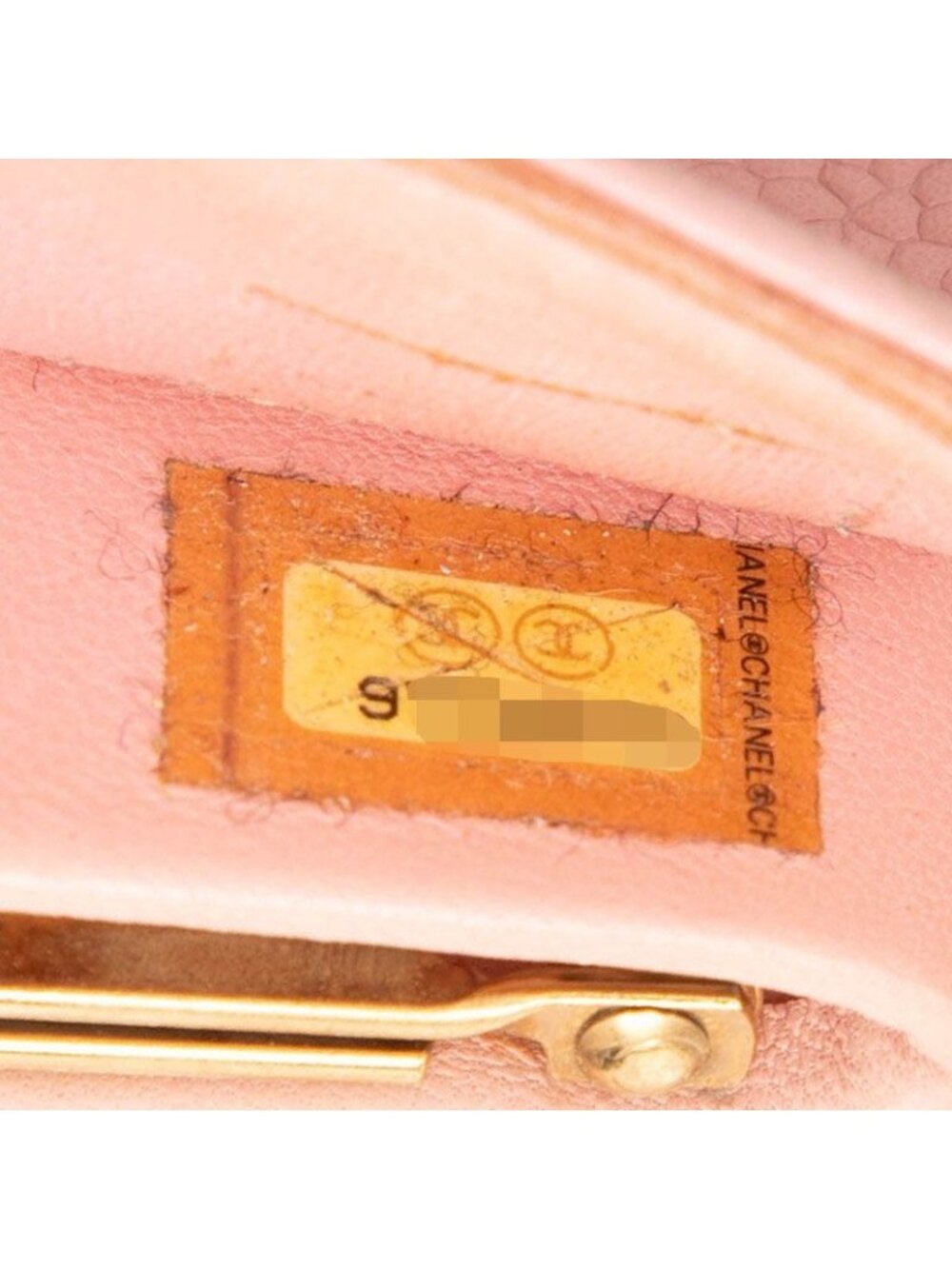 Chanel CC Logo Bifold Wallet Pink Caviar Leather - Picture 8 of 9